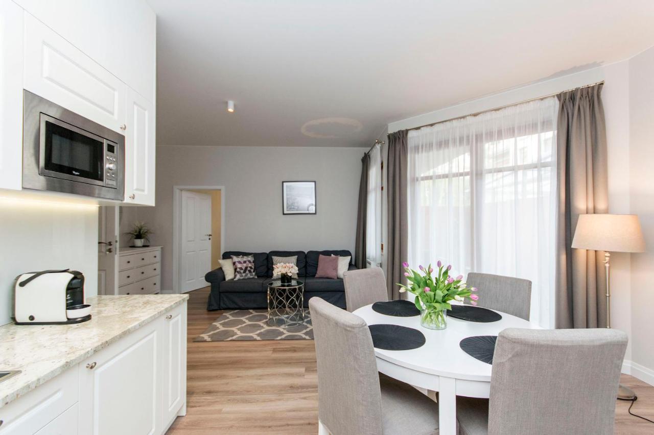 Vanilla Rentyear Apartments Гданськ Екстер'єр фото